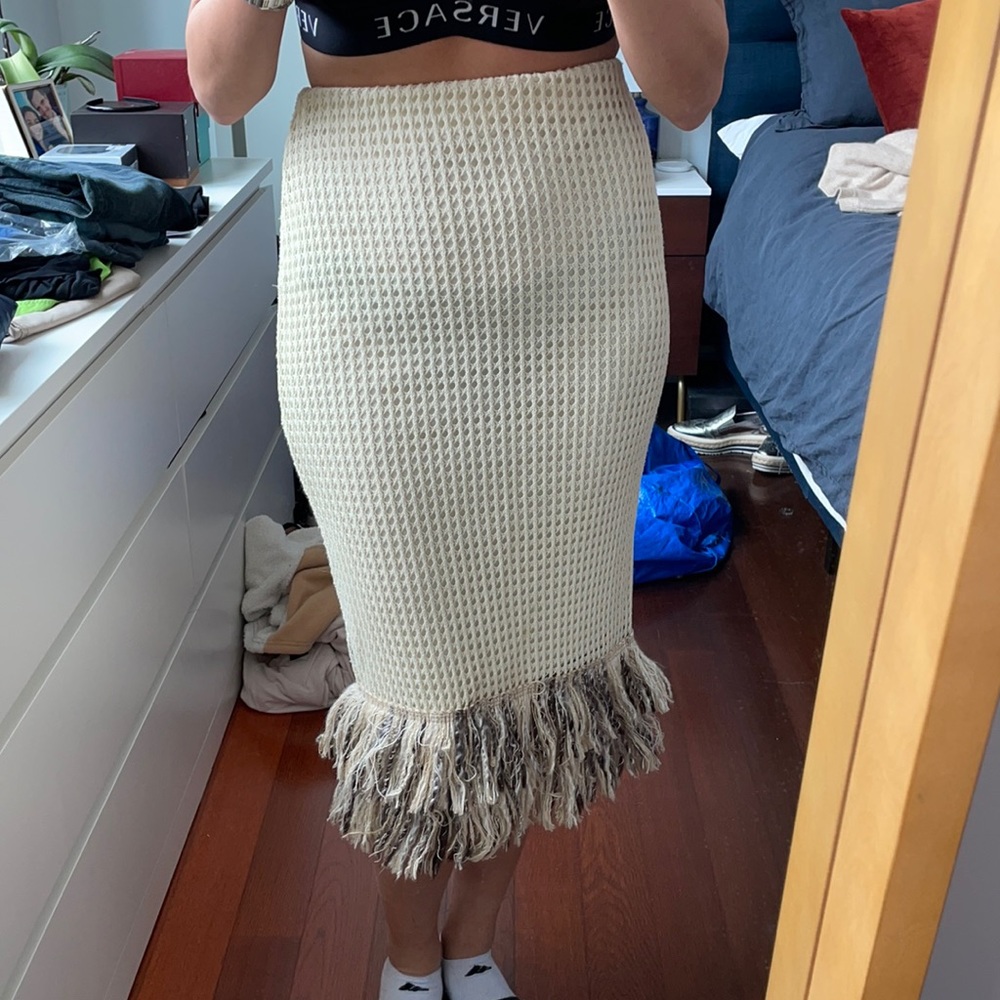 Zara midi woven skirt size M